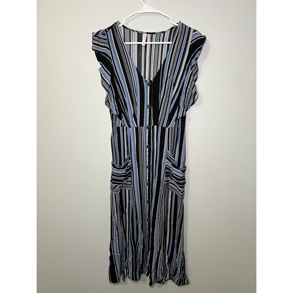 Xhiliaration Women's Striped Button-Down Dress V-Neck, Short Sleeve, Pockets - M